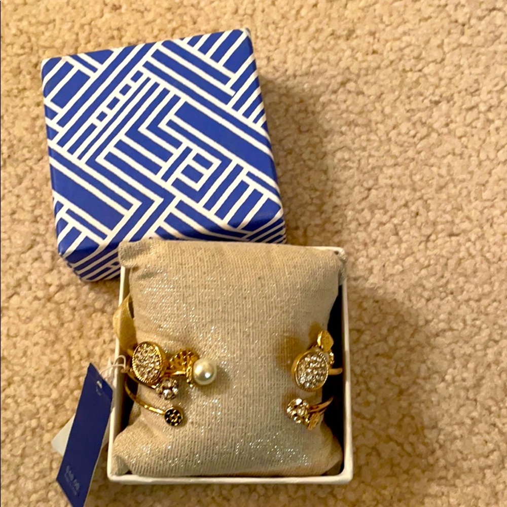 New in box 5 adjustable gold bracelet set.